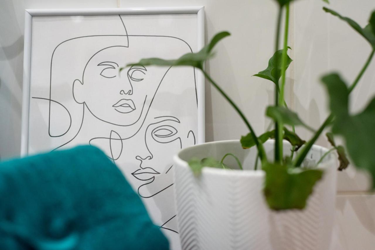 Cozy Boho Apartment, Super Central, Parliament, Netflix Boedapest Buitenkant foto