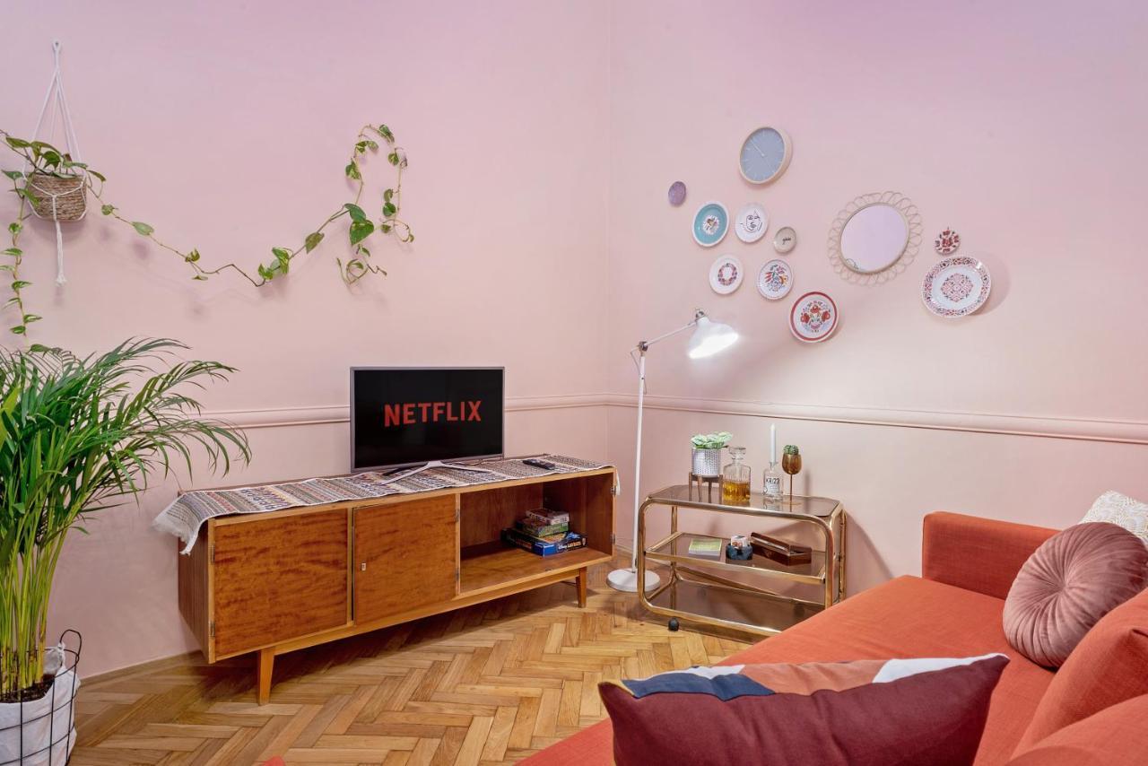 Cozy Boho Apartment, Super Central, Parliament, Netflix Boedapest Buitenkant foto
